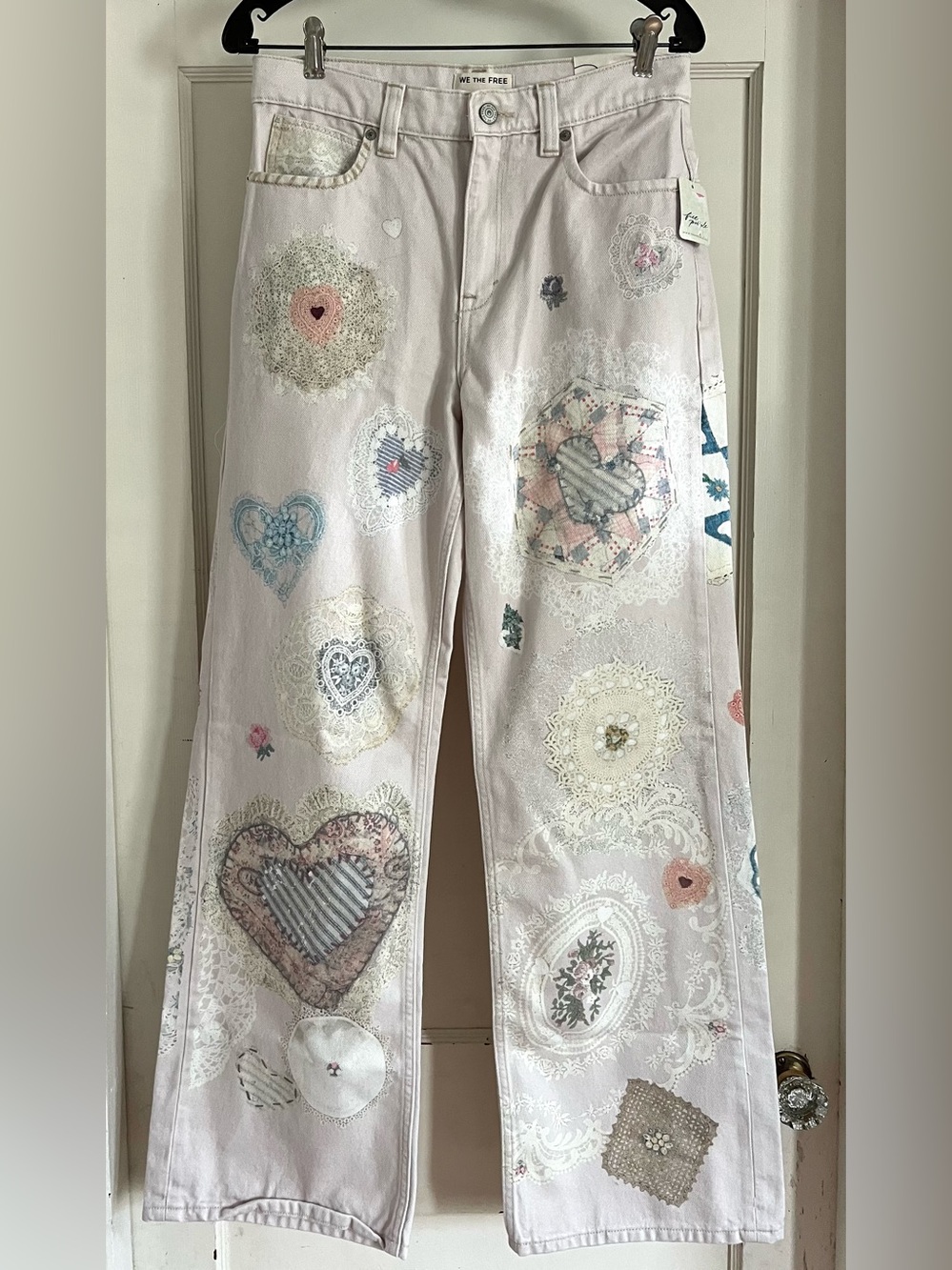 Free People We The Free Printed Straight Leg Jeans in Heirloom Ivory Size 27 NWT - Picture 2 of 13